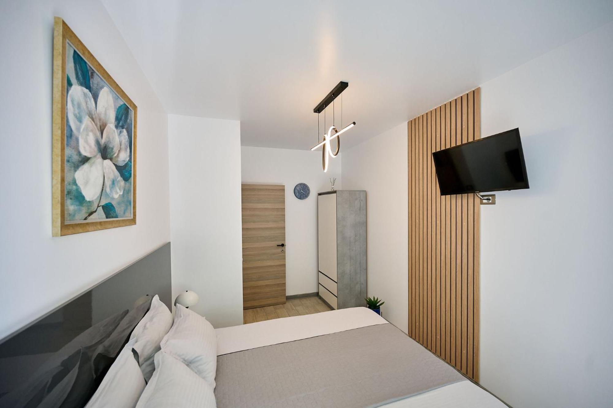 Maya Apartment- Spa N Pools Beach Resort Мамая Екстериор снимка