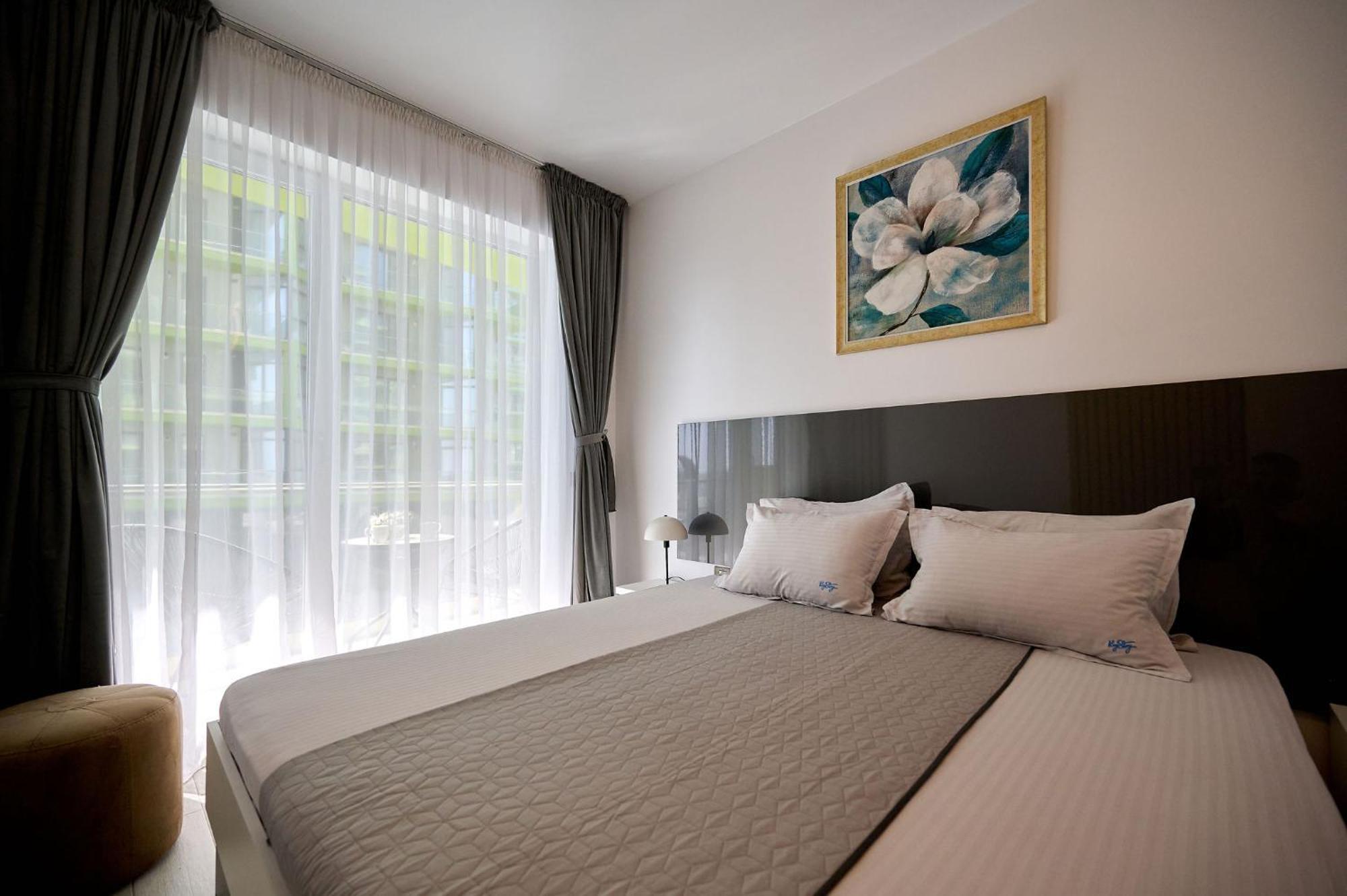 Maya Apartment- Spa N Pools Beach Resort Мамая Екстериор снимка