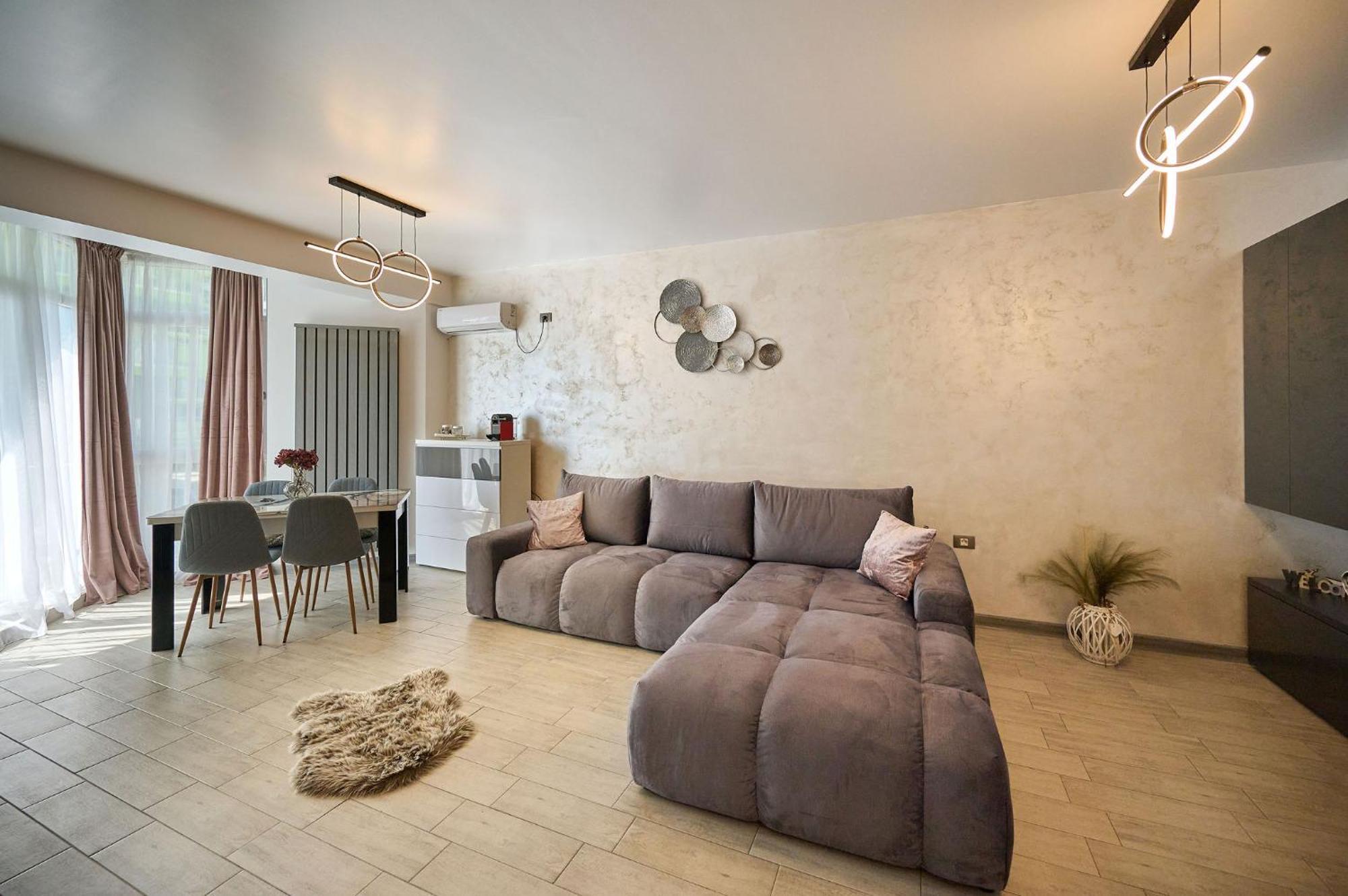 Maya Apartment- Spa N Pools Beach Resort Мамая Екстериор снимка