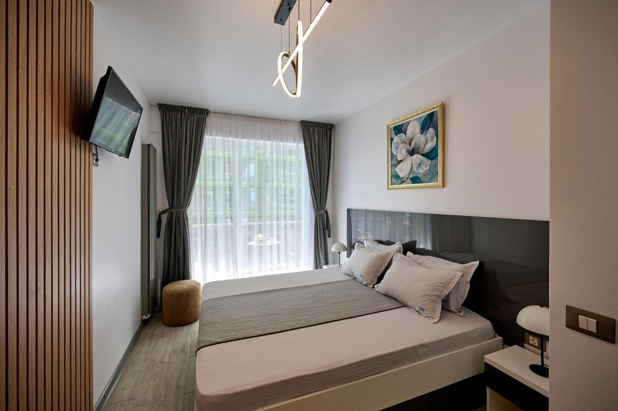 Maya Apartment- Spa N Pools Beach Resort Мамая Екстериор снимка